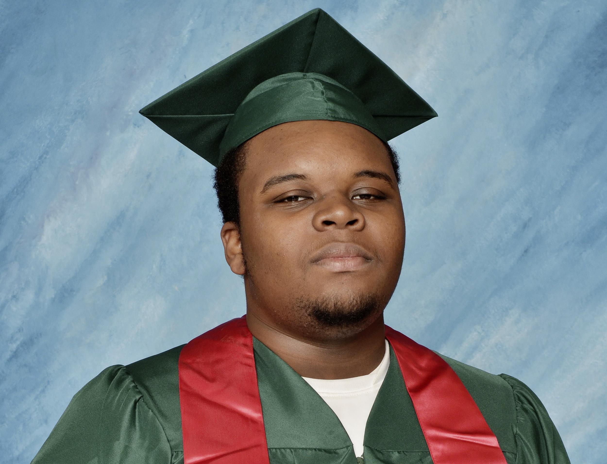 Mike Brown, photo credit: abcnews.com - 140824-michael-brown-4p_e151133bf82ab2e33cf09a4fe0ebb405